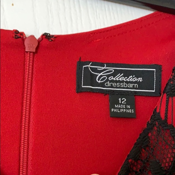 Beautiful dress - Picture 2 of 3